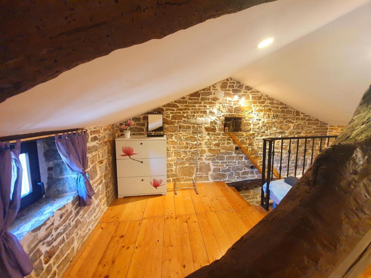 Casa Leonarda, Old Authentic Istrian Stone House Near Motovun, Central Istria Zamask Zewnętrze zdjęcie