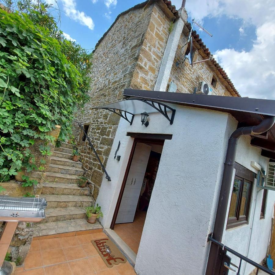 Casa Leonarda, Old Authentic Istrian Stone House Near Motovun, Central Istria Zamask Zewnętrze zdjęcie